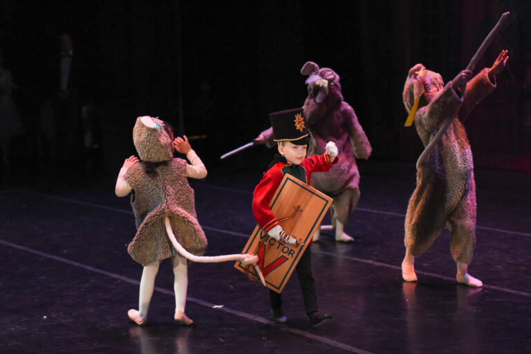 TBS-Nutcracker2019-GaryStonePhotography-DSC_8240